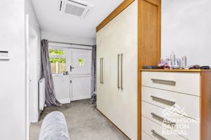 Photo 12- click for photo gallery